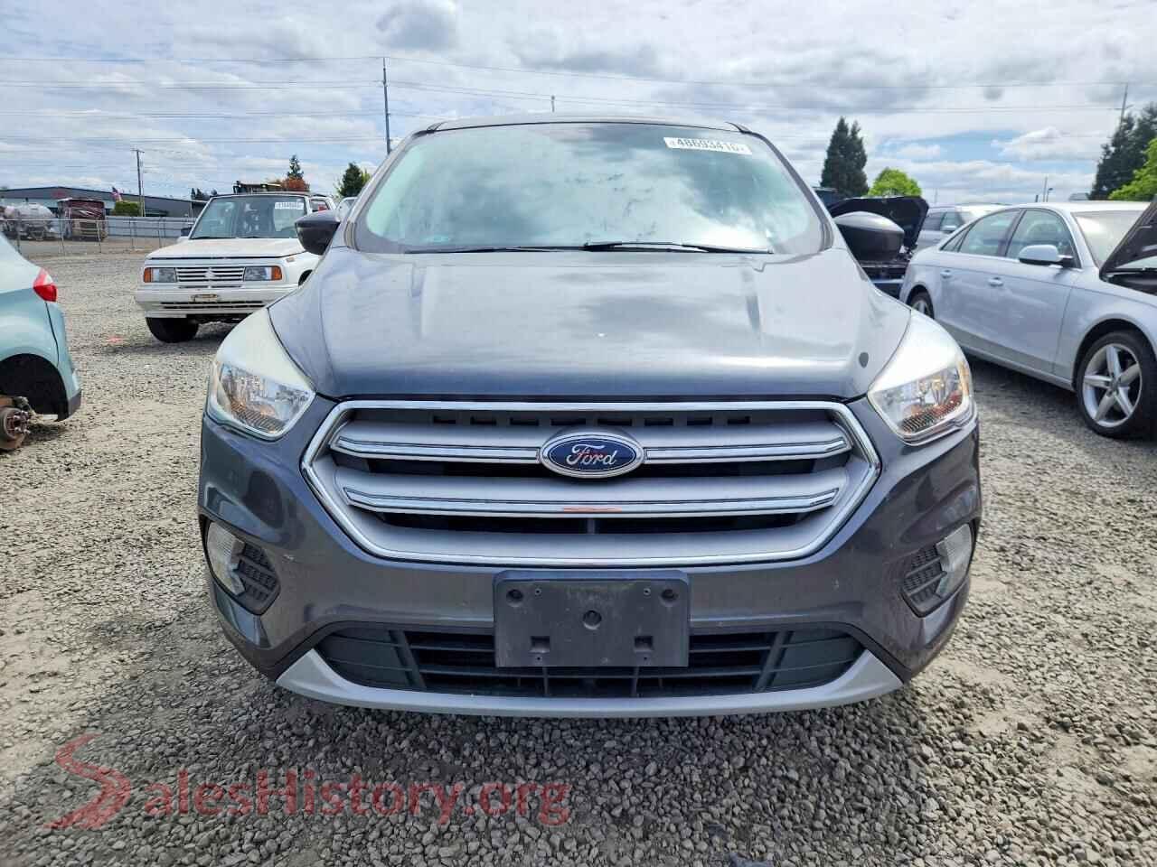 2017 FORD ESCAPE VIN 1FMCU9G93HUC88185, rear view