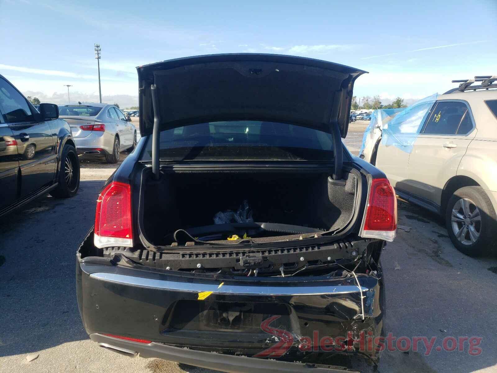 2C3CCAEG5JH314034 2018 CHRYSLER 300