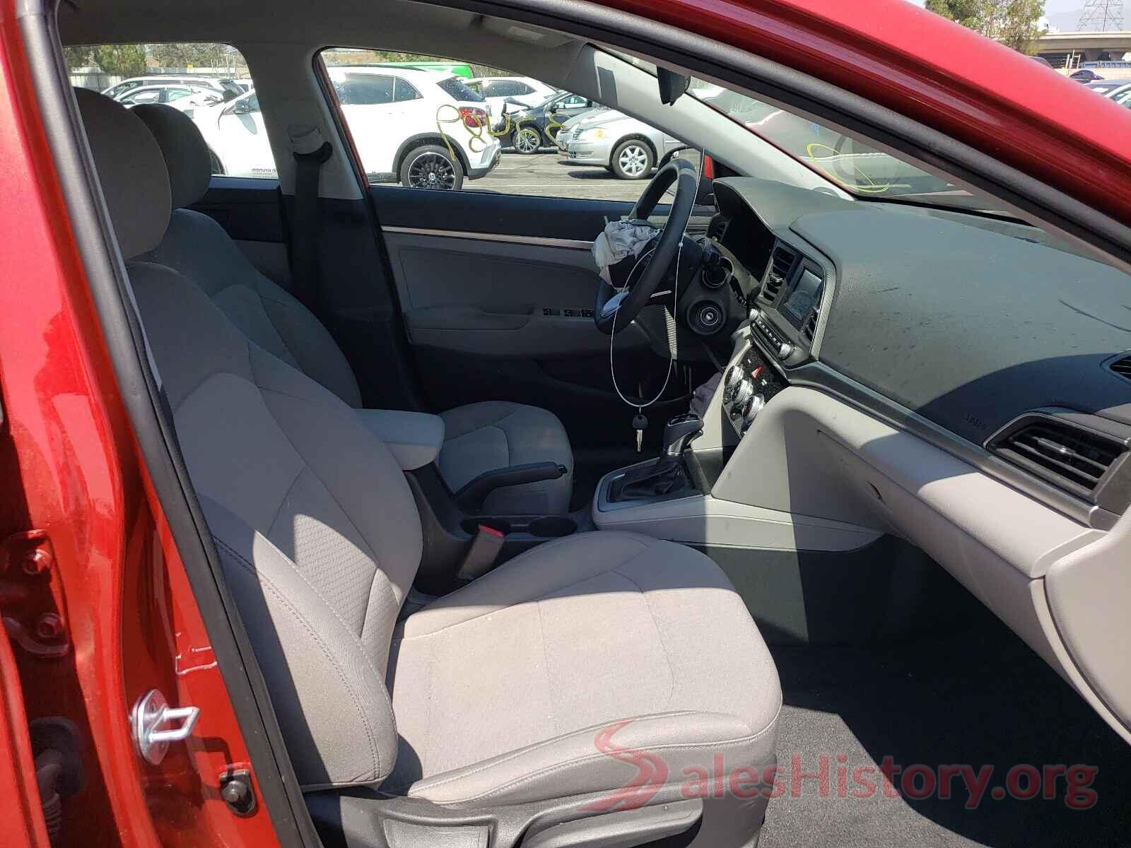 5NPD74LF0KH490885 2019 HYUNDAI ELANTRA