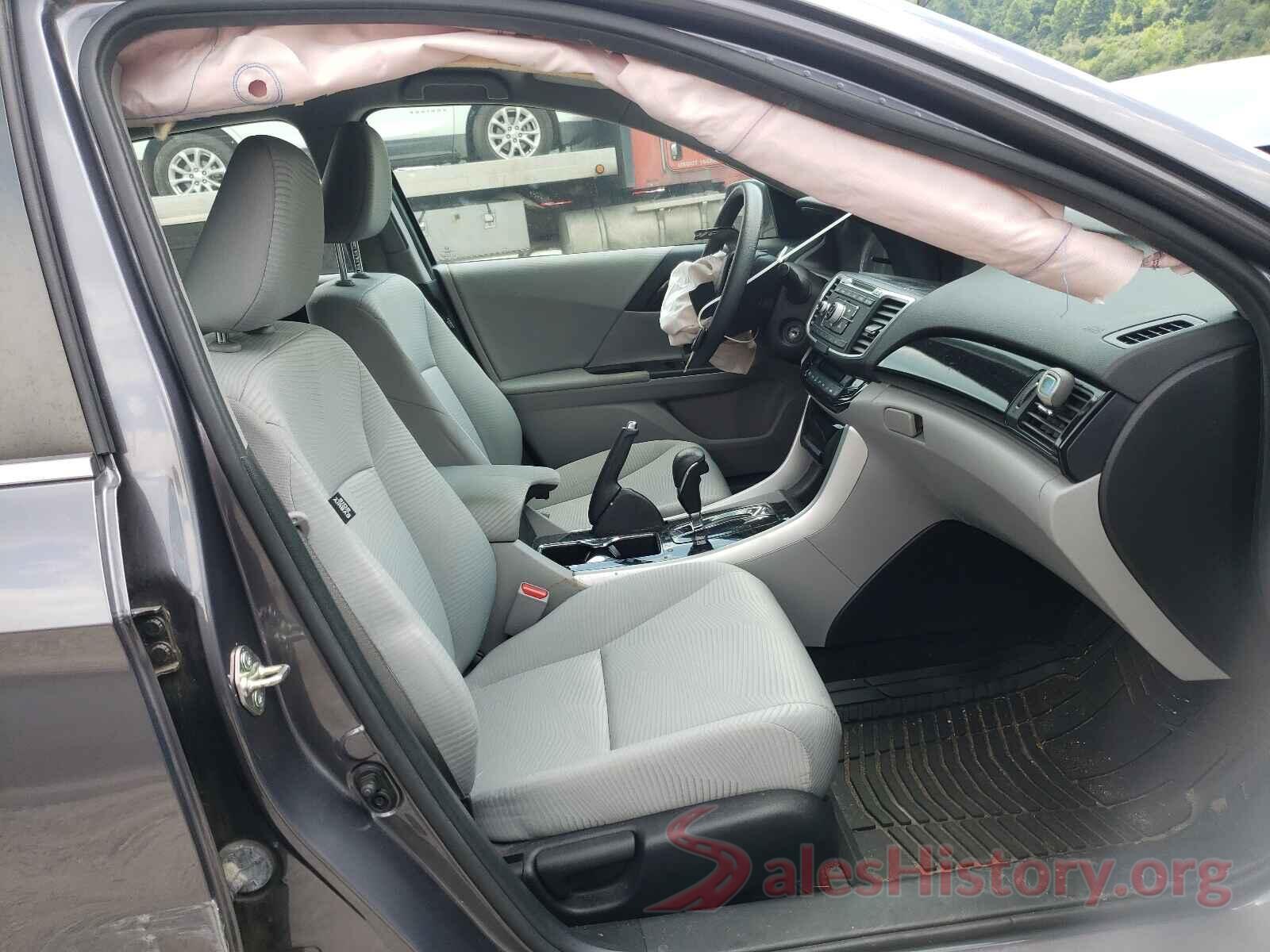 1HGCR2F3XHA118015 2017 HONDA ACCORD