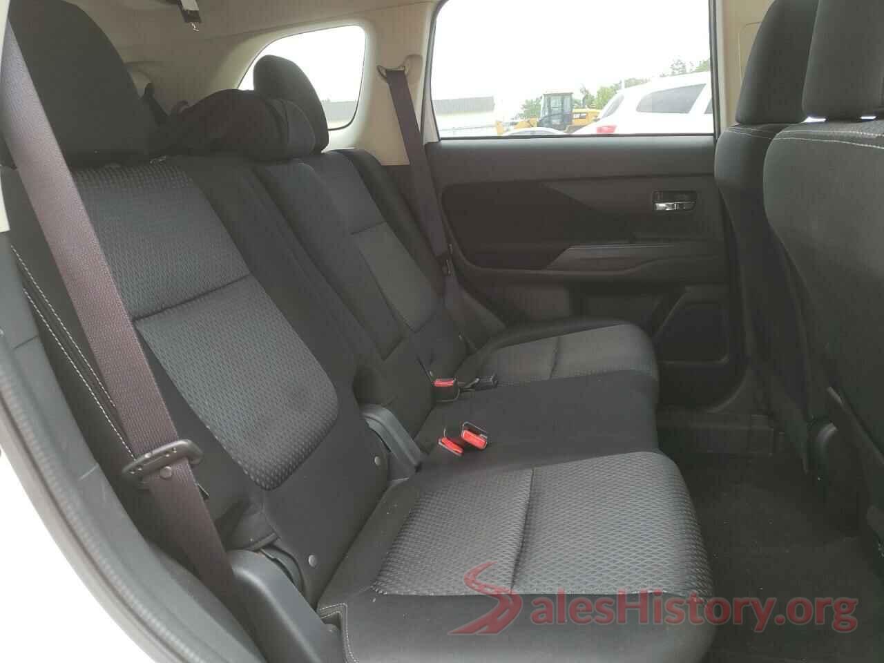 JA4AZ3A39HZ058582 2017 MITSUBISHI OUTLANDER