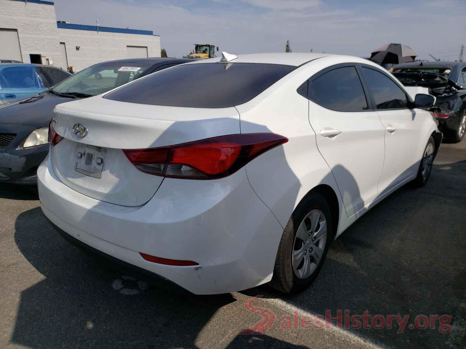 5NPDH4AE8GH701538 2016 HYUNDAI ELANTRA