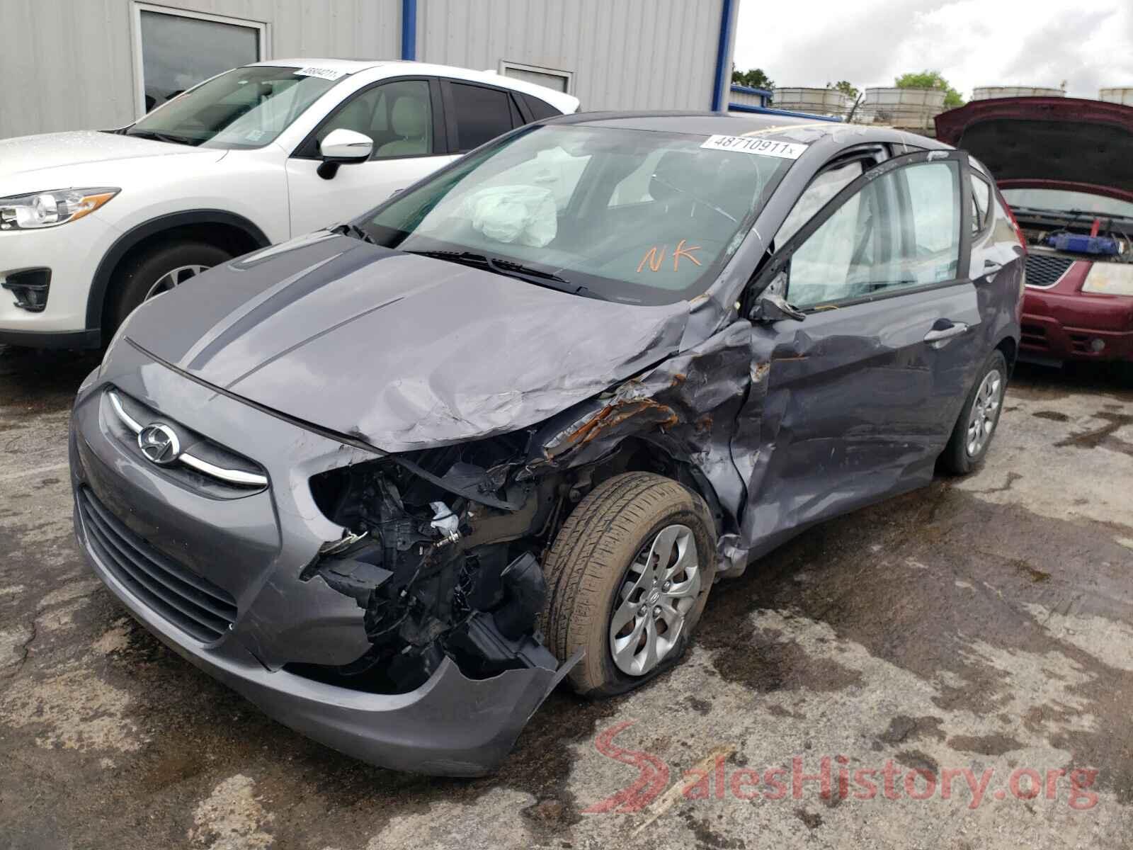 KMHCT5AE4HU305495 2017 HYUNDAI ACCENT