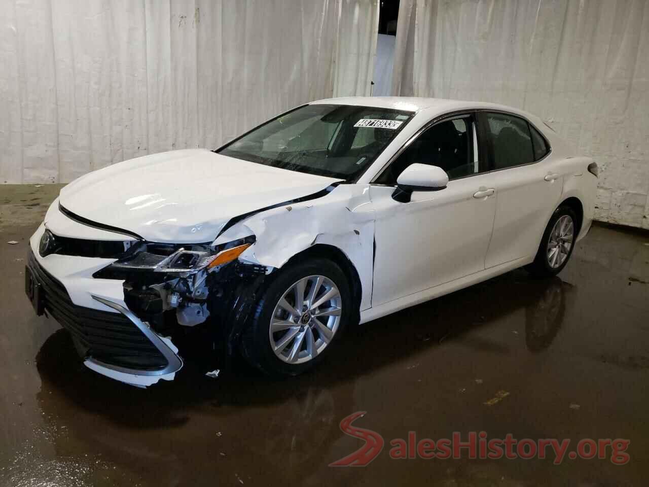 4T1C11AK9MU445735 2021 TOYOTA CAMRY