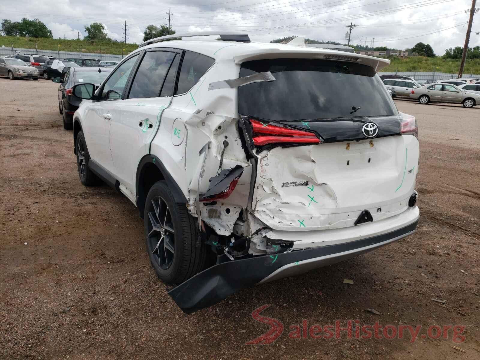 2T3NFREV9JW503679 2018 TOYOTA RAV4