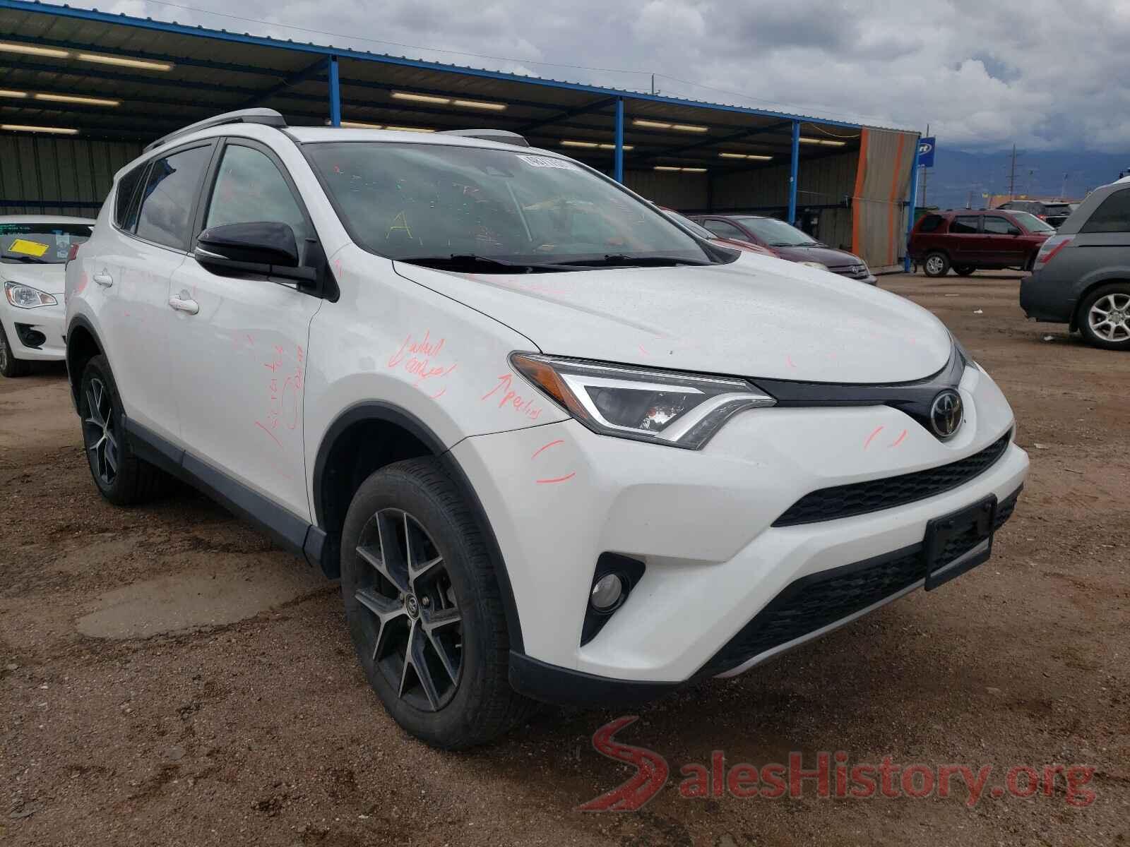 2T3NFREV9JW503679 2018 TOYOTA RAV4