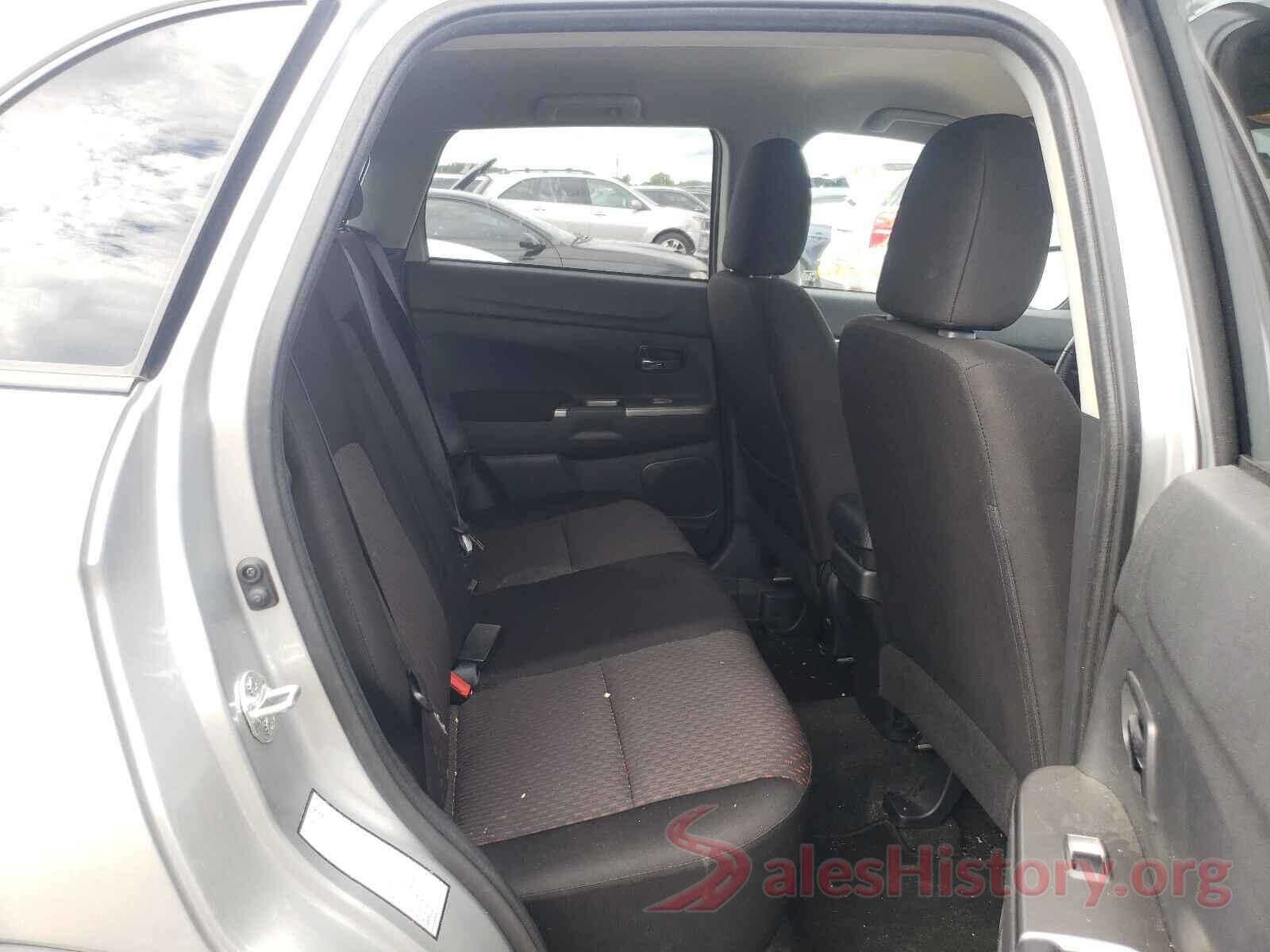 JA4AP4AUXKU012607 2019 MITSUBISHI OUTLANDER