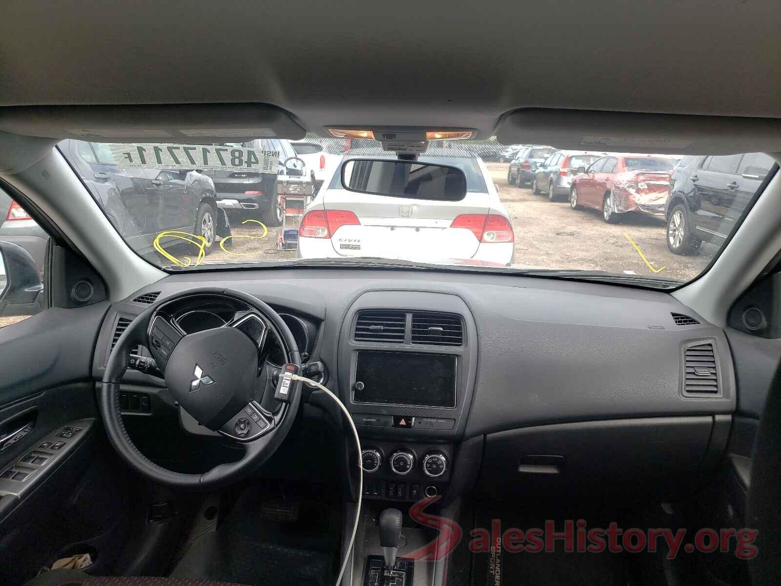 JA4AP4AUXKU012607 2019 MITSUBISHI OUTLANDER