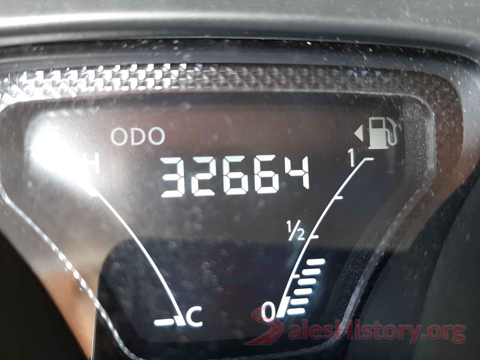 3N1CN7AP7KL880660 2019 NISSAN VERSA