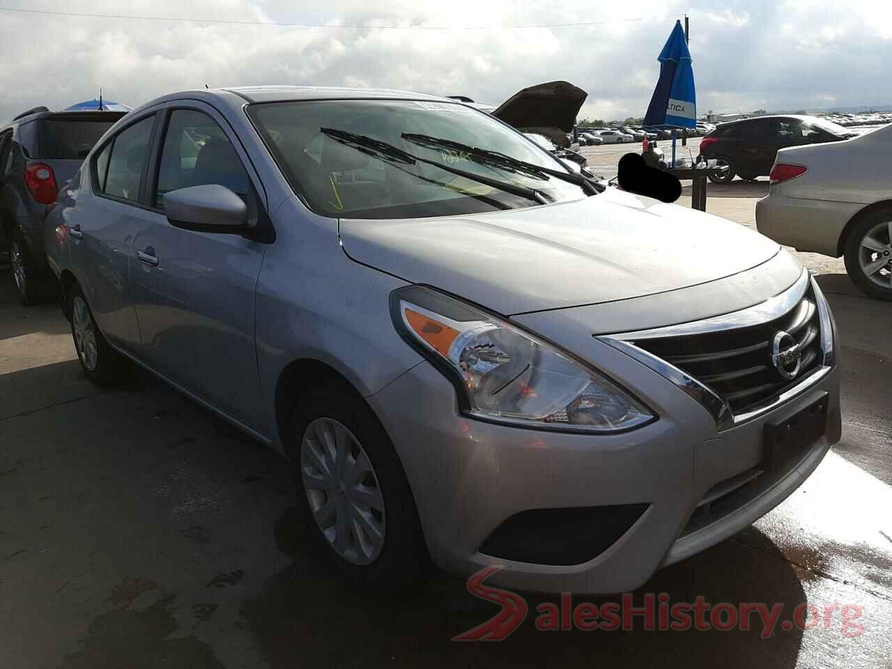 3N1CN7AP7KL880660 2019 NISSAN VERSA