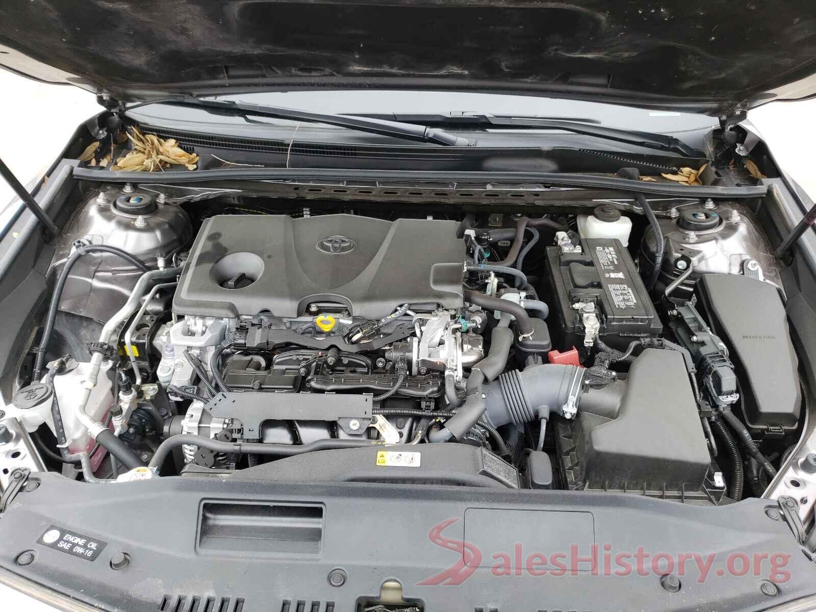 4T1B11HK2JU659818 2018 TOYOTA CAMRY