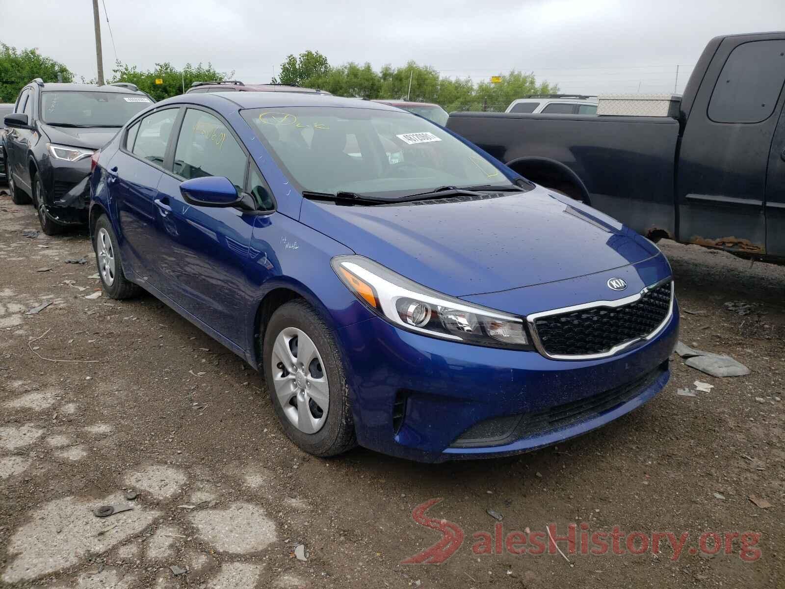 3KPFK4A77JE262274 2018 KIA FORTE