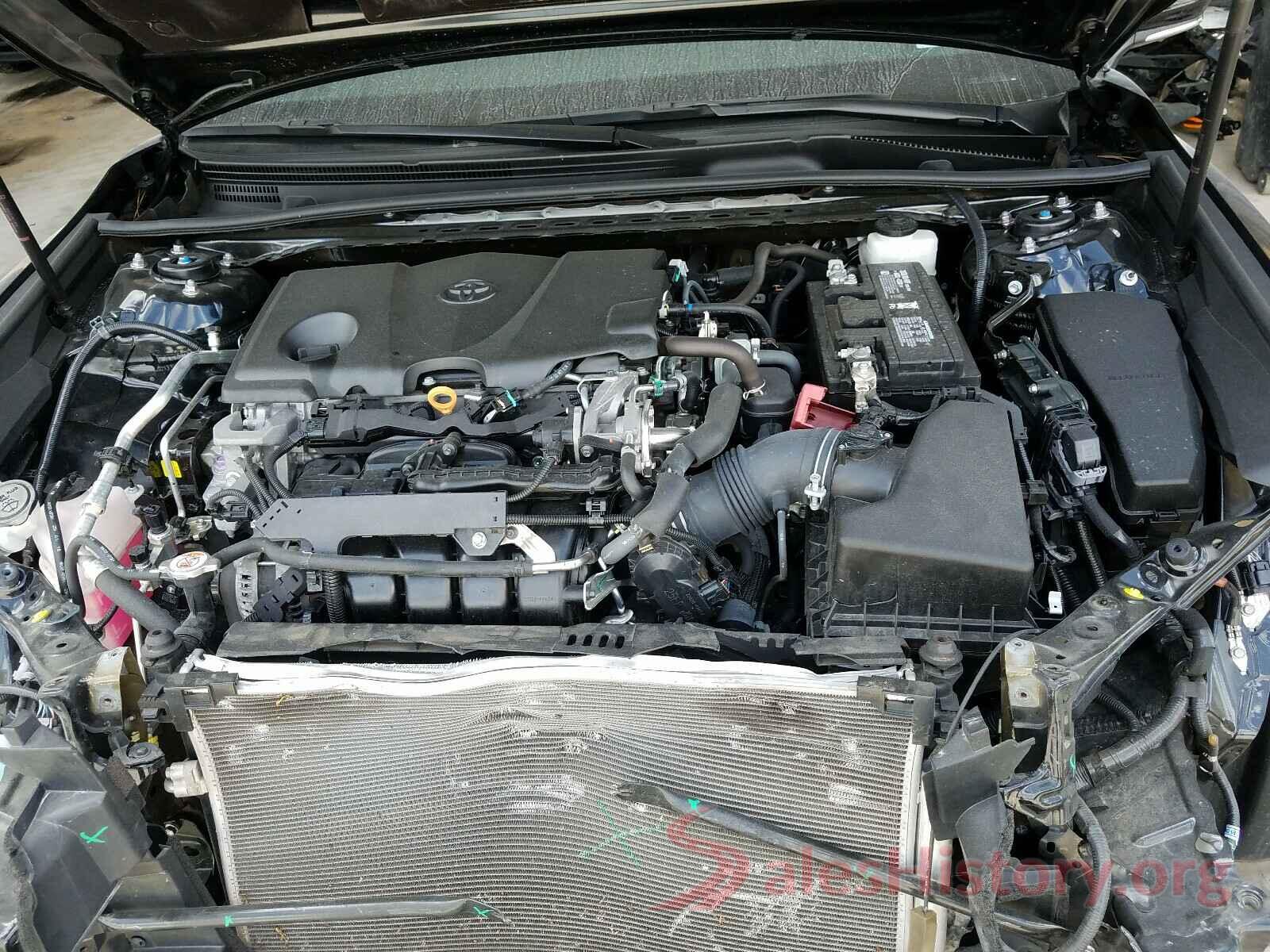 4T1B11HK1JU133972 2018 TOYOTA CAMRY