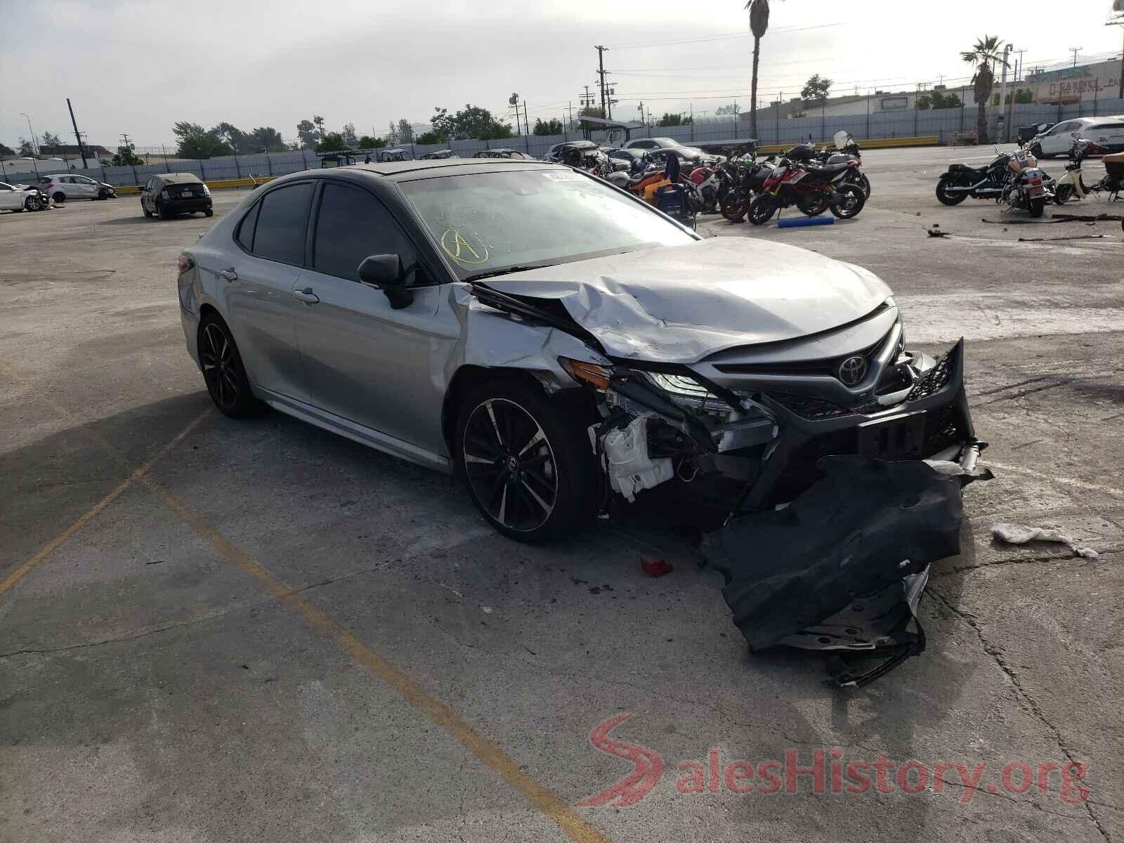 4T1BZ1HK4JU013446 2018 TOYOTA CAMRY