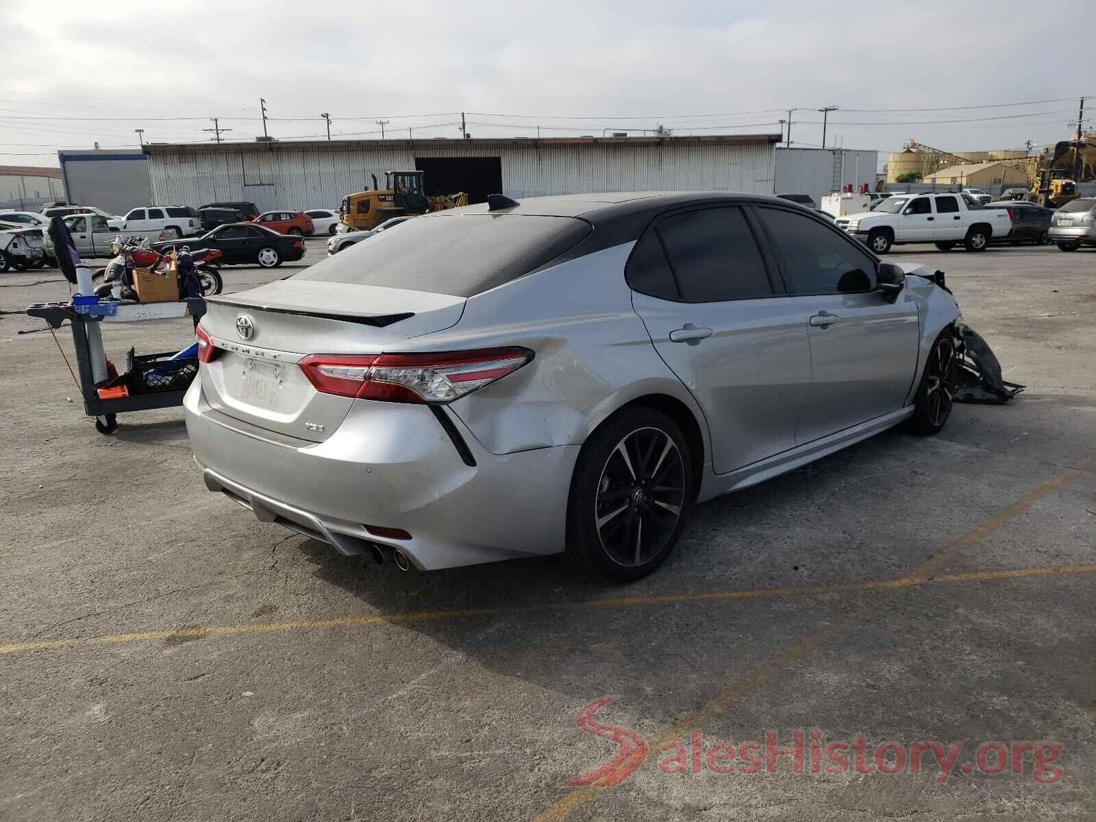 4T1BZ1HK4JU013446 2018 TOYOTA CAMRY