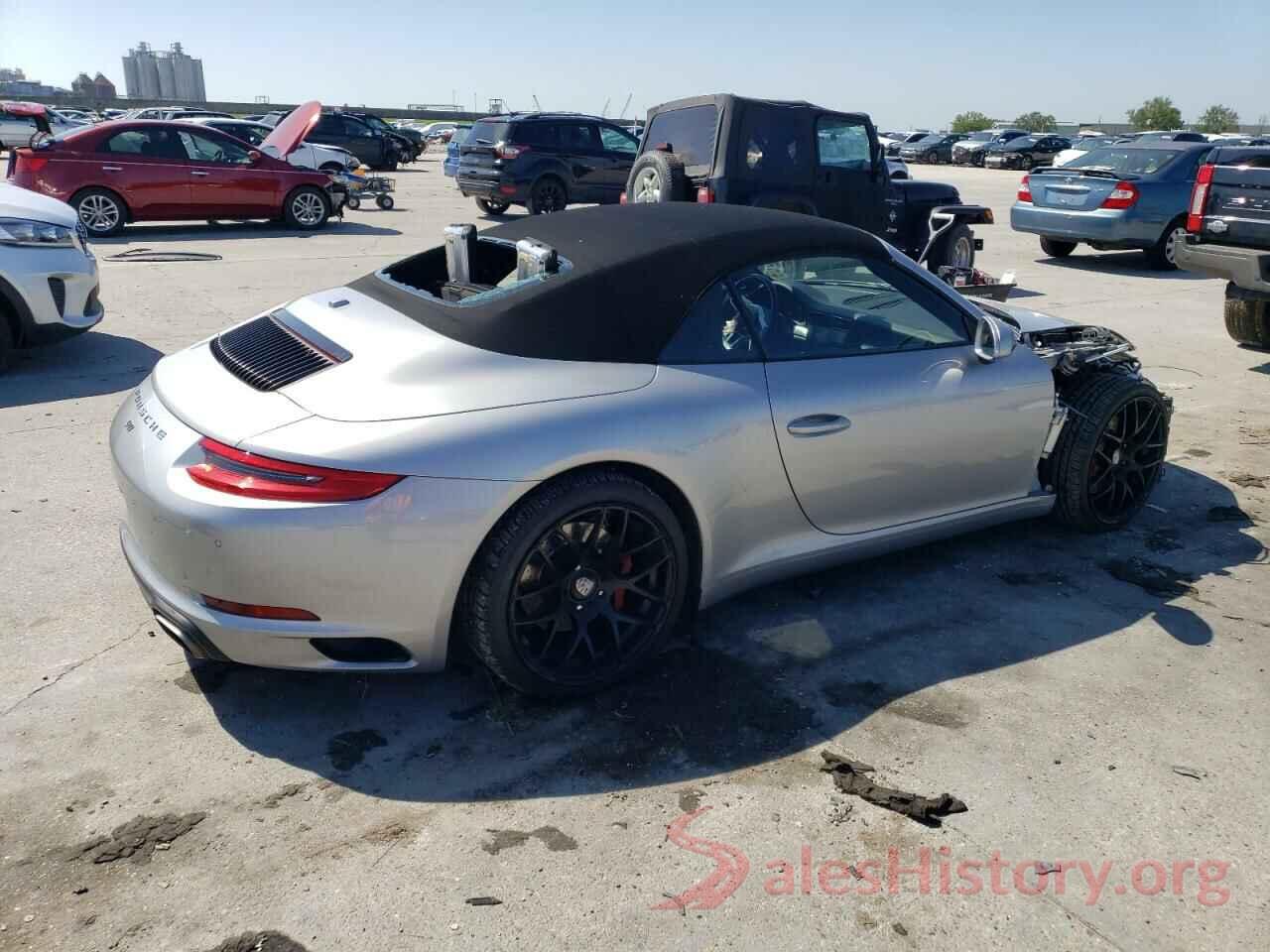 WP0CA2A95HS141245 2017 PORSCHE 911