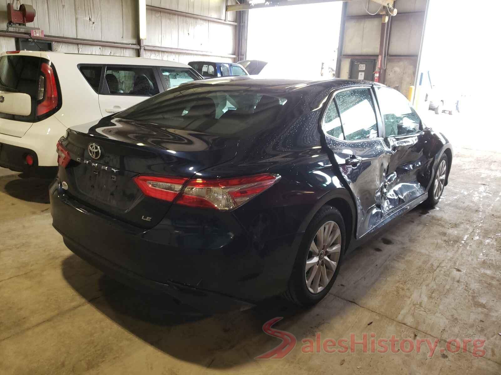 4T1B11HK0JU500800 2018 TOYOTA CAMRY