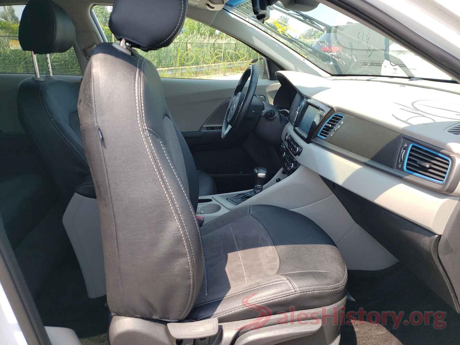 KNDCM3LD3K5343392 2019 KIA NIRO