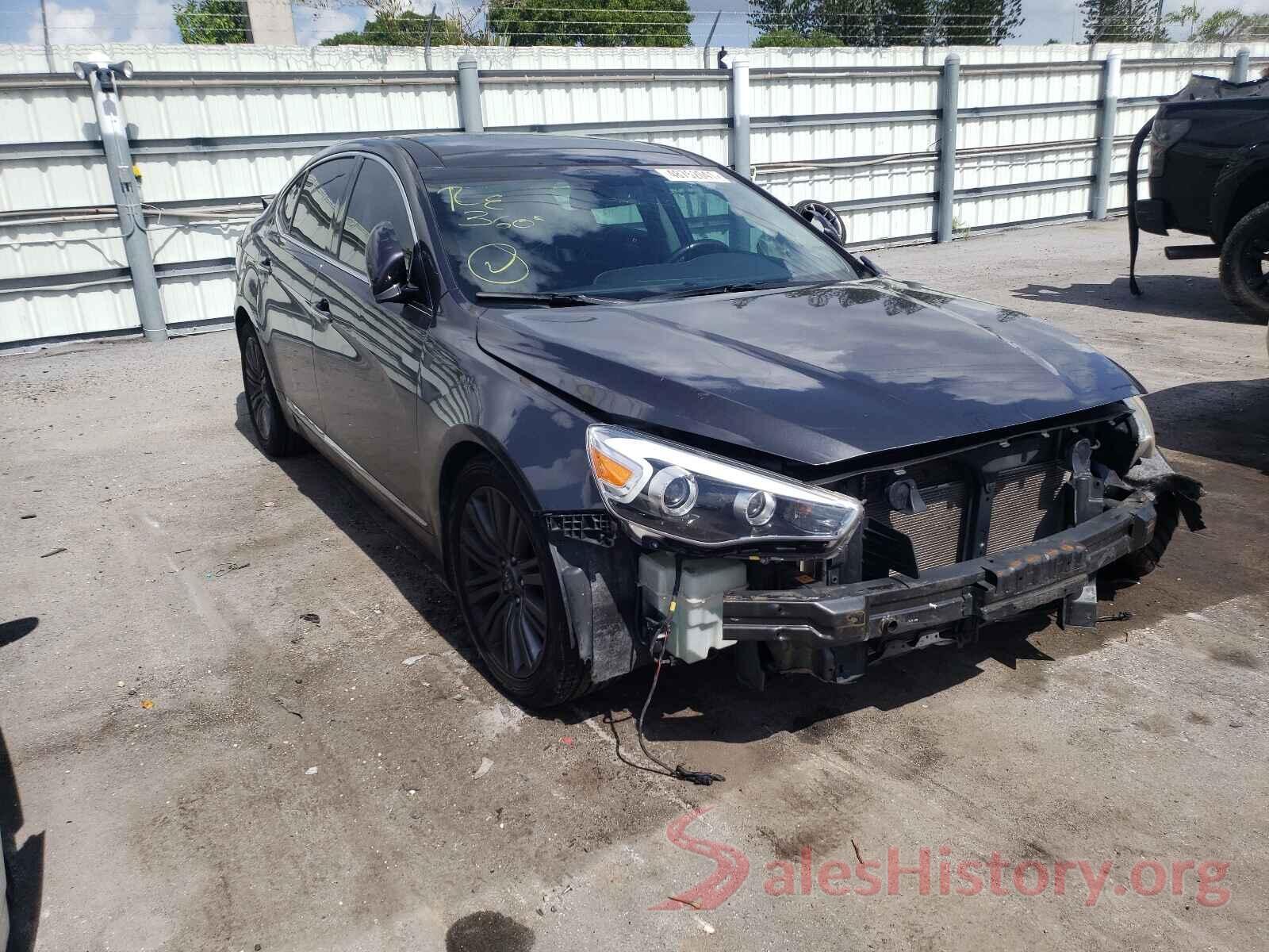 KNALN4D7XG5207907 2016 KIA CADENZA