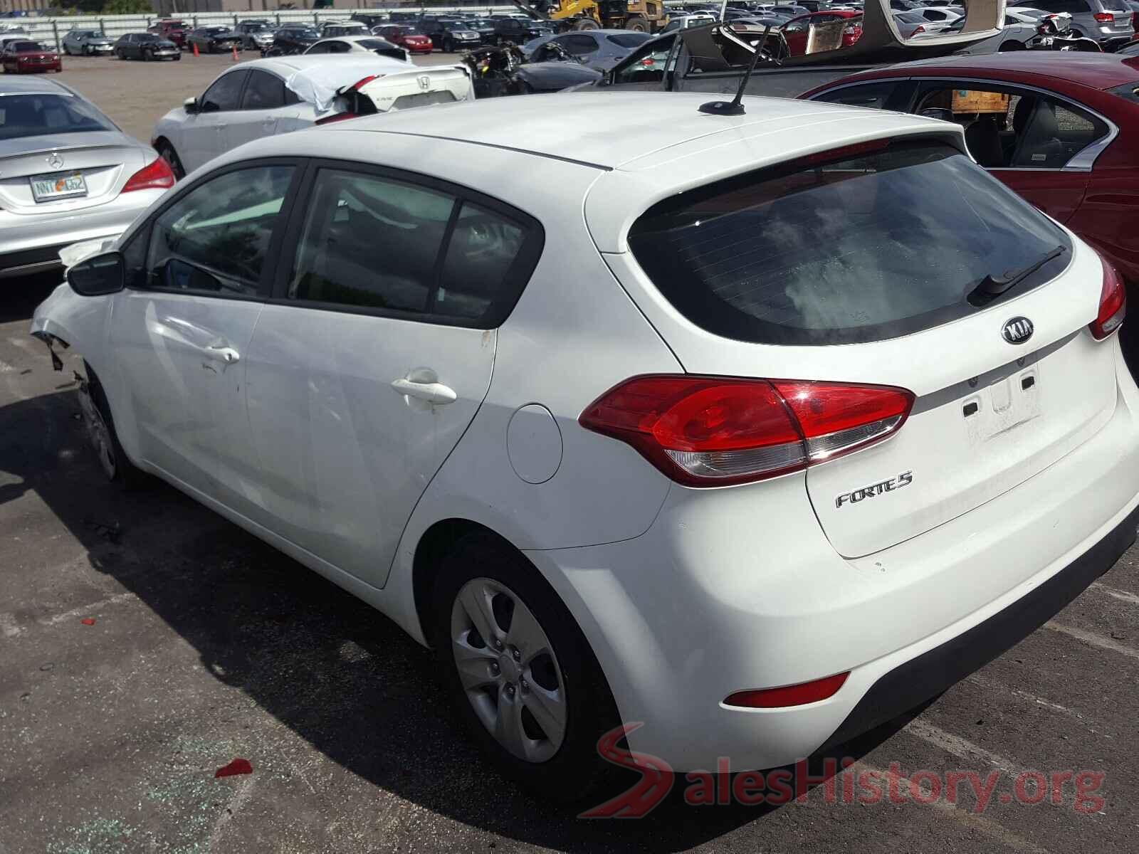 KNAFK5A82J5773768 2018 KIA FORTE