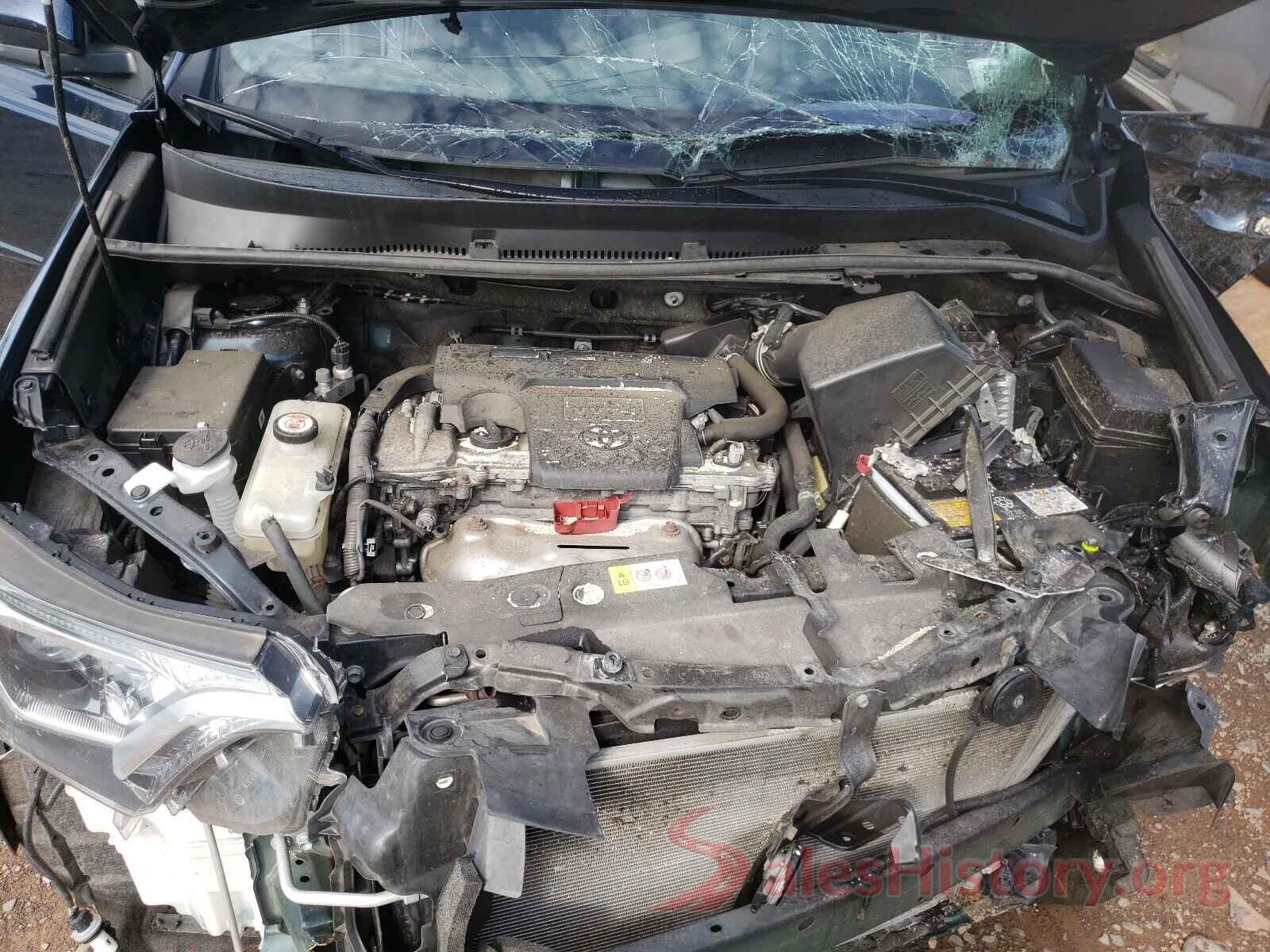 JTMRFREV1HJ133256 2017 TOYOTA RAV4