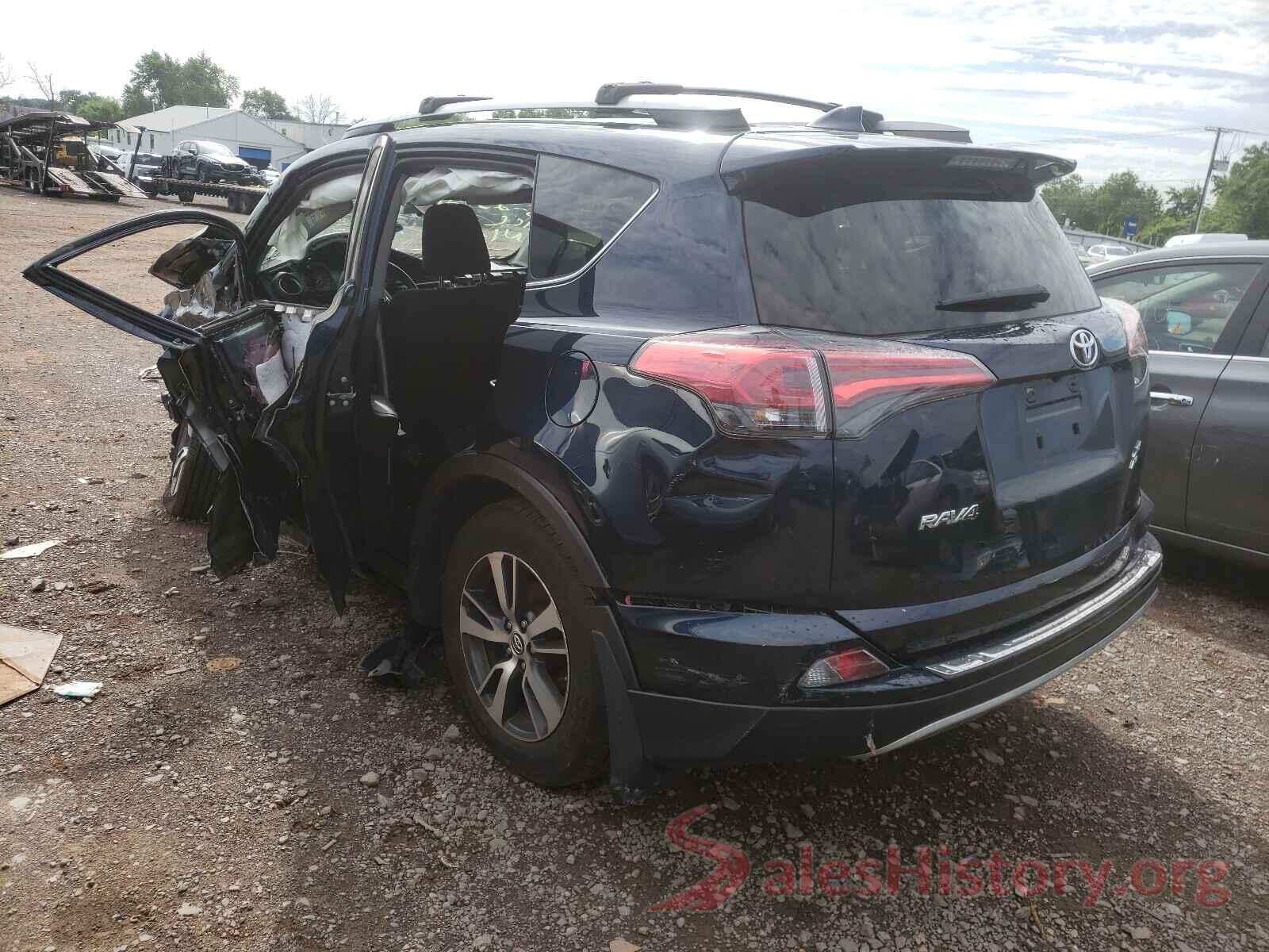 JTMRFREV1HJ133256 2017 TOYOTA RAV4