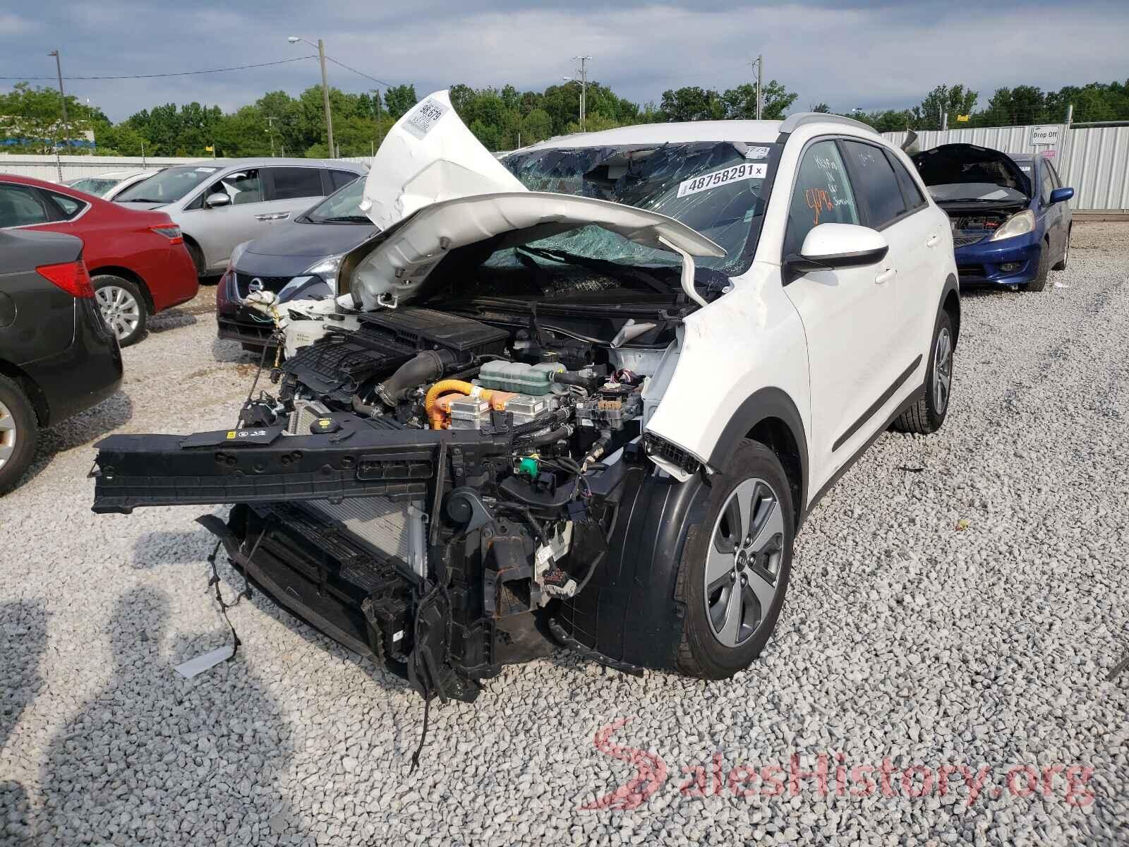 KNDCB3LC0K5246146 2019 KIA NIRO