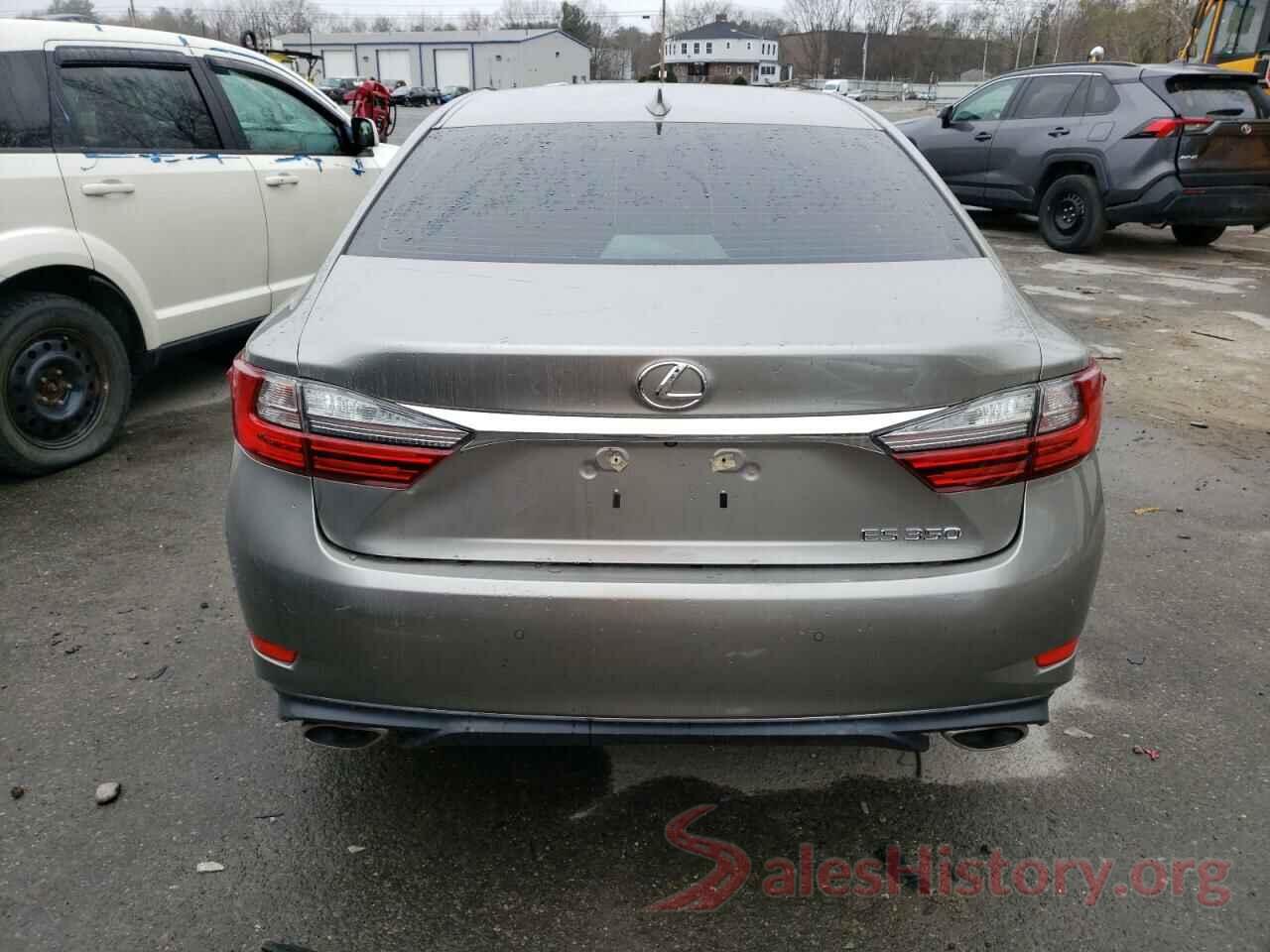 58ABK1GG5JU082897 2018 LEXUS ES350