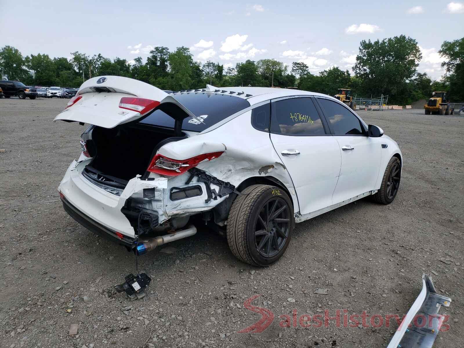 5XXGT4L36JG227633 2018 KIA OPTIMA