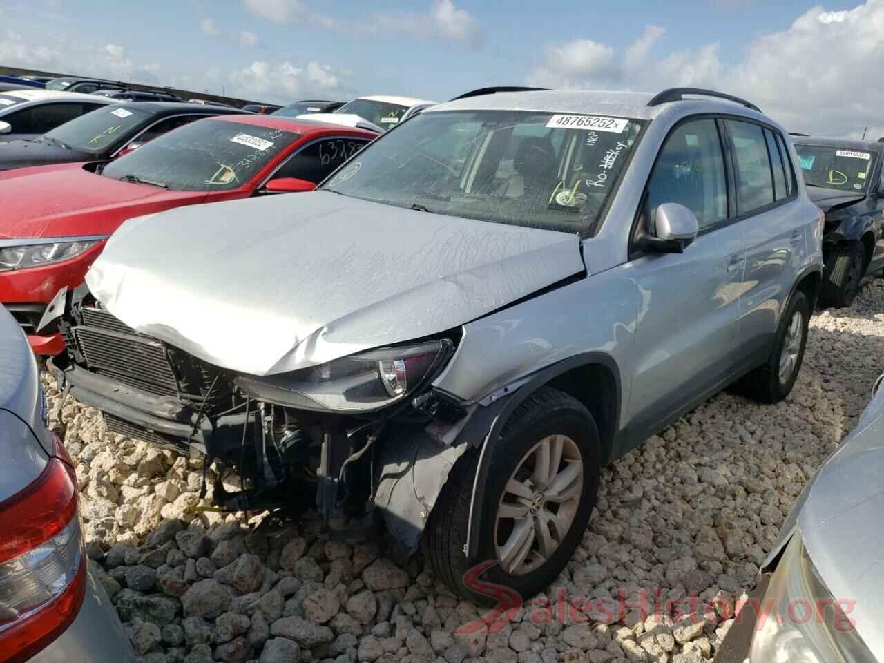 WVGAV7AX9HK019782 2017 VOLKSWAGEN TIGUAN