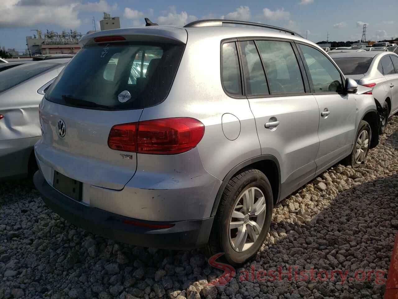 WVGAV7AX9HK019782 2017 VOLKSWAGEN TIGUAN