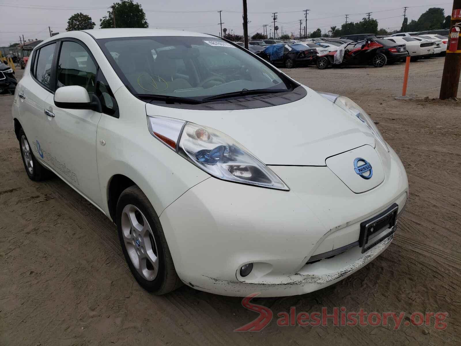 JN1AZ0CP8BT004174 2011 NISSAN LEAF