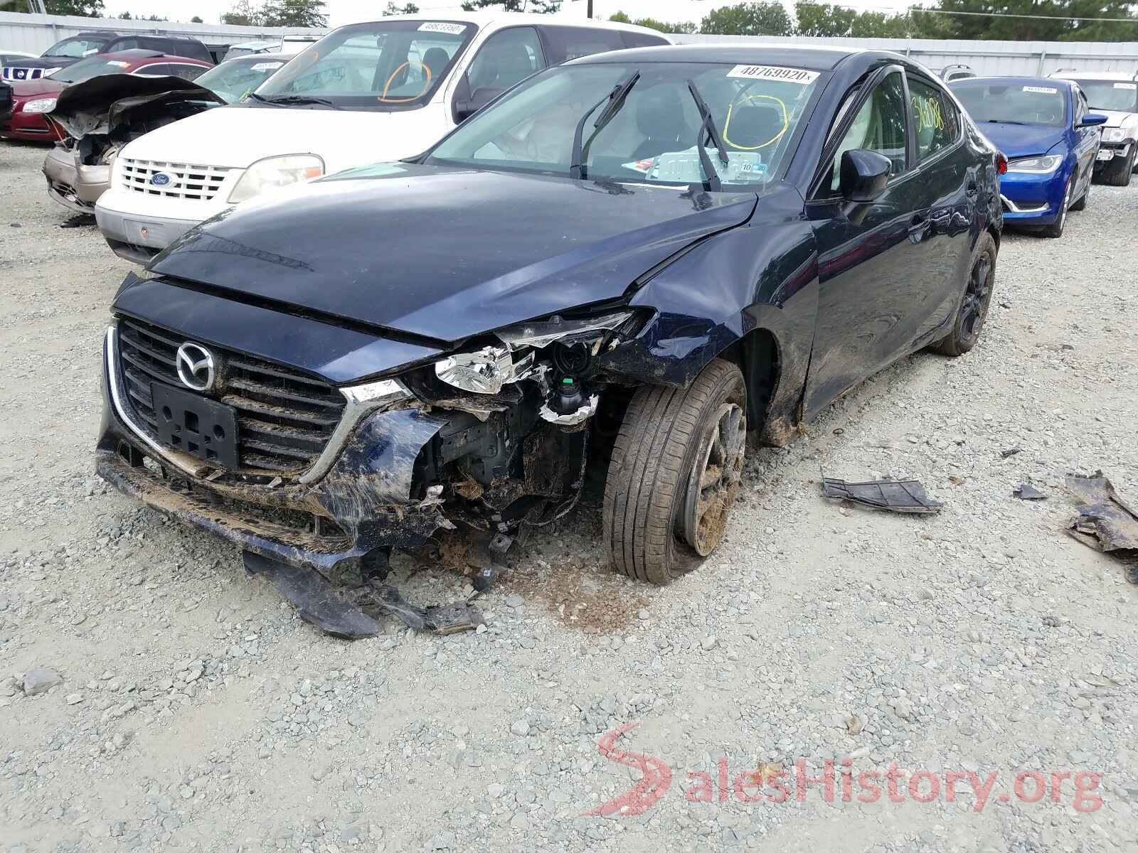 3MZBN1U77JM215880 2018 MAZDA 3