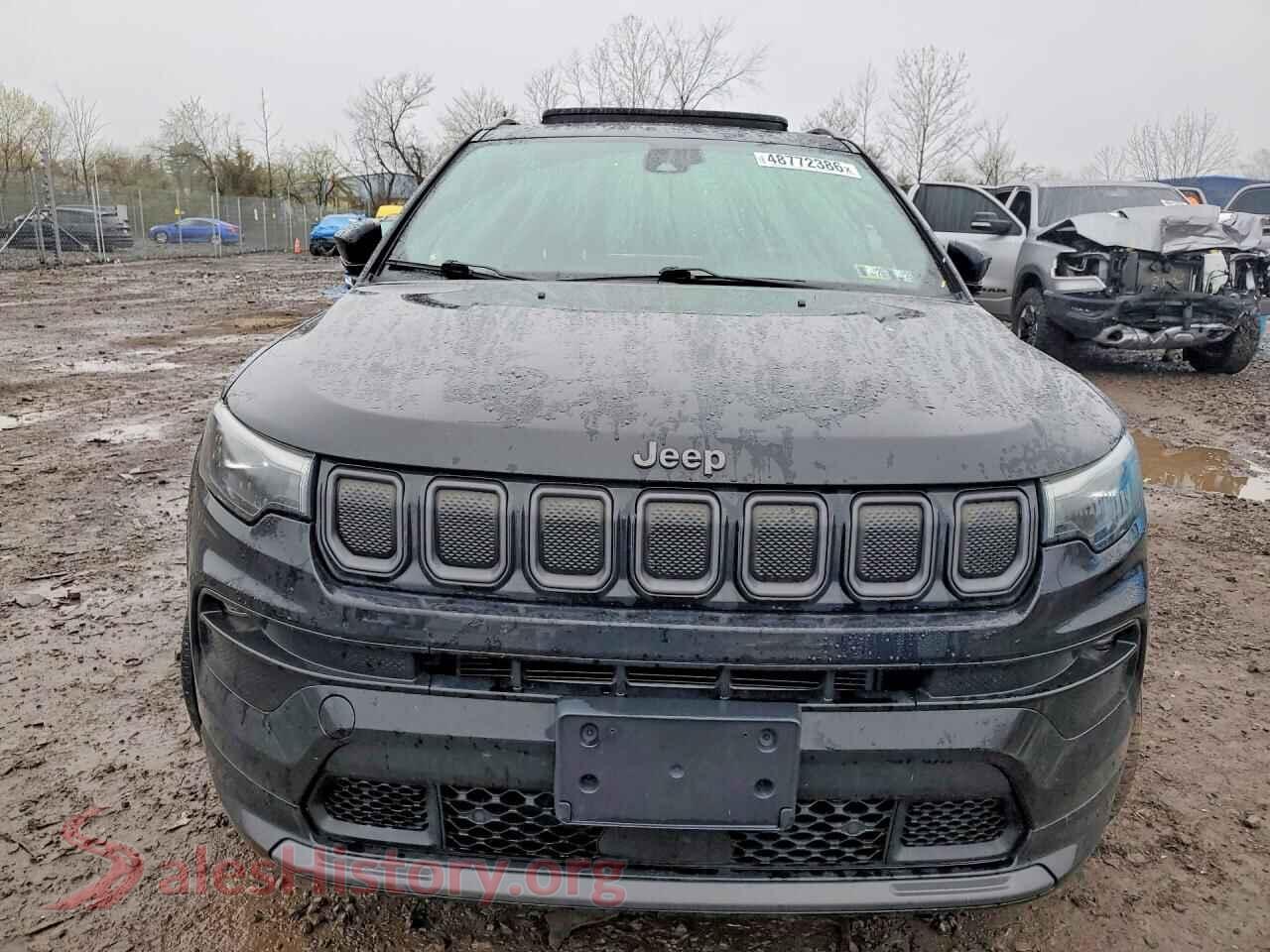 2022 JEEP COMPASS VIN 3C4NJDCB9NT115715, rear view