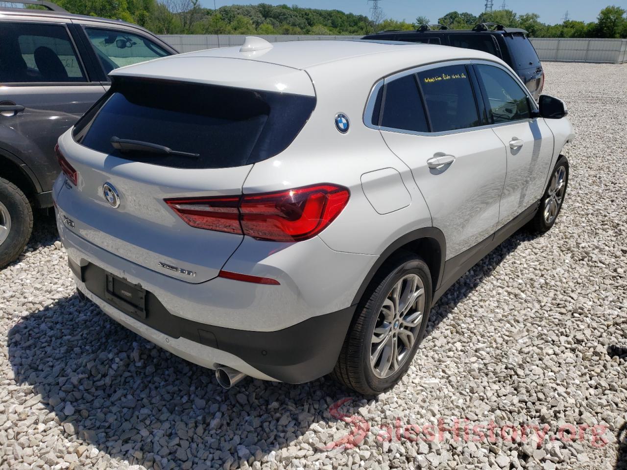 WBXYJ1C04L5P32594 2020 BMW X2