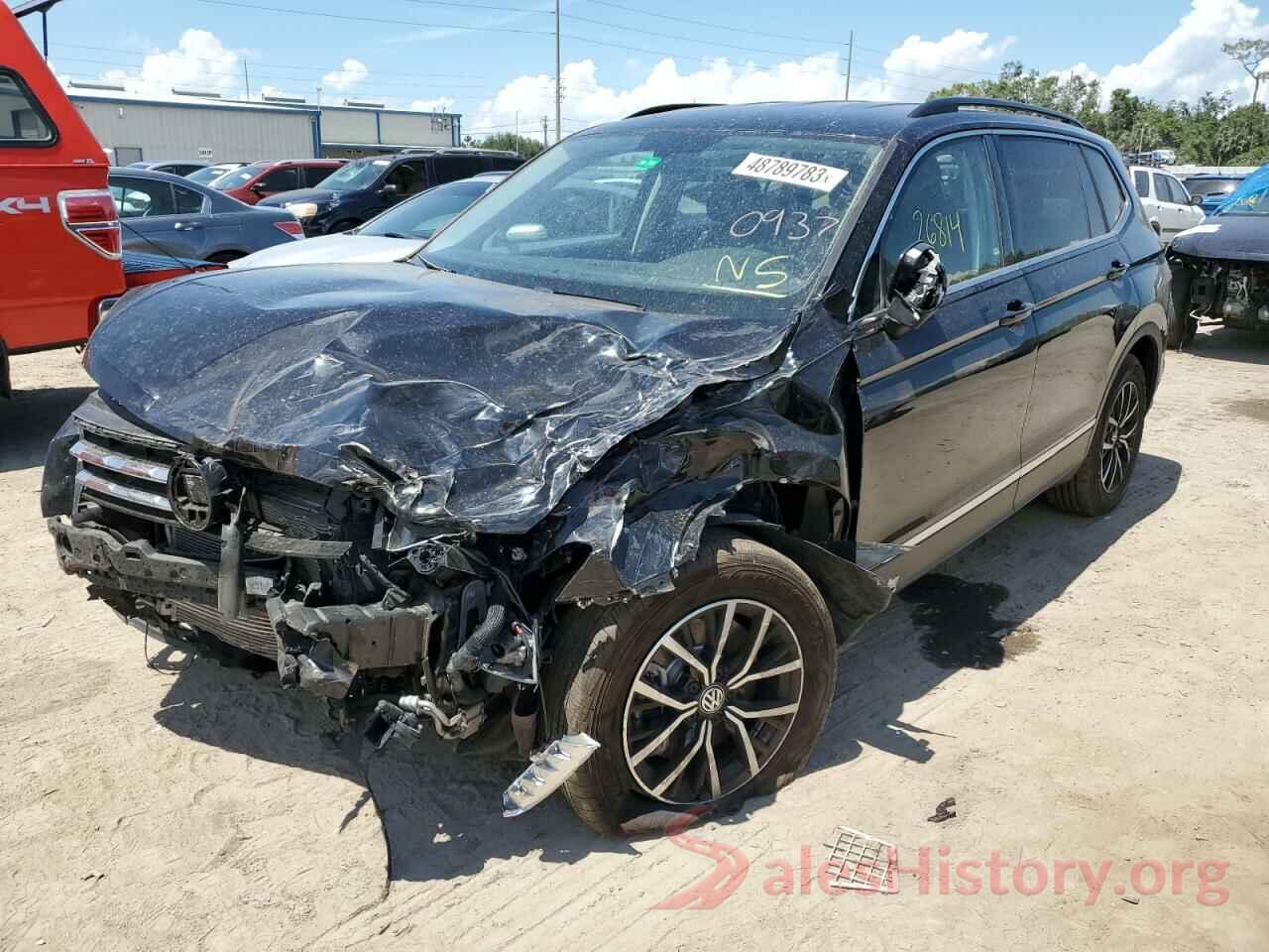 3VV2B7AX7MM009371 2021 VOLKSWAGEN TIGUAN