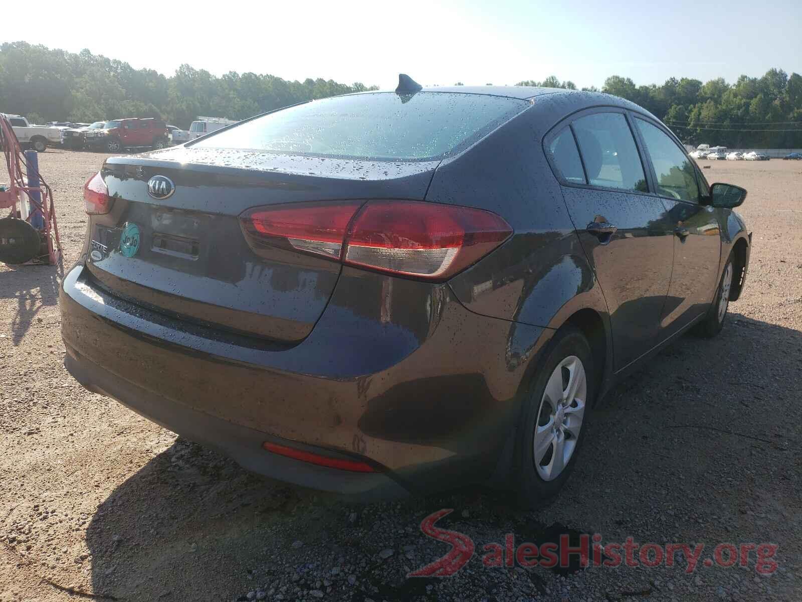 3KPFL4A76HE012922 2017 KIA FORTE