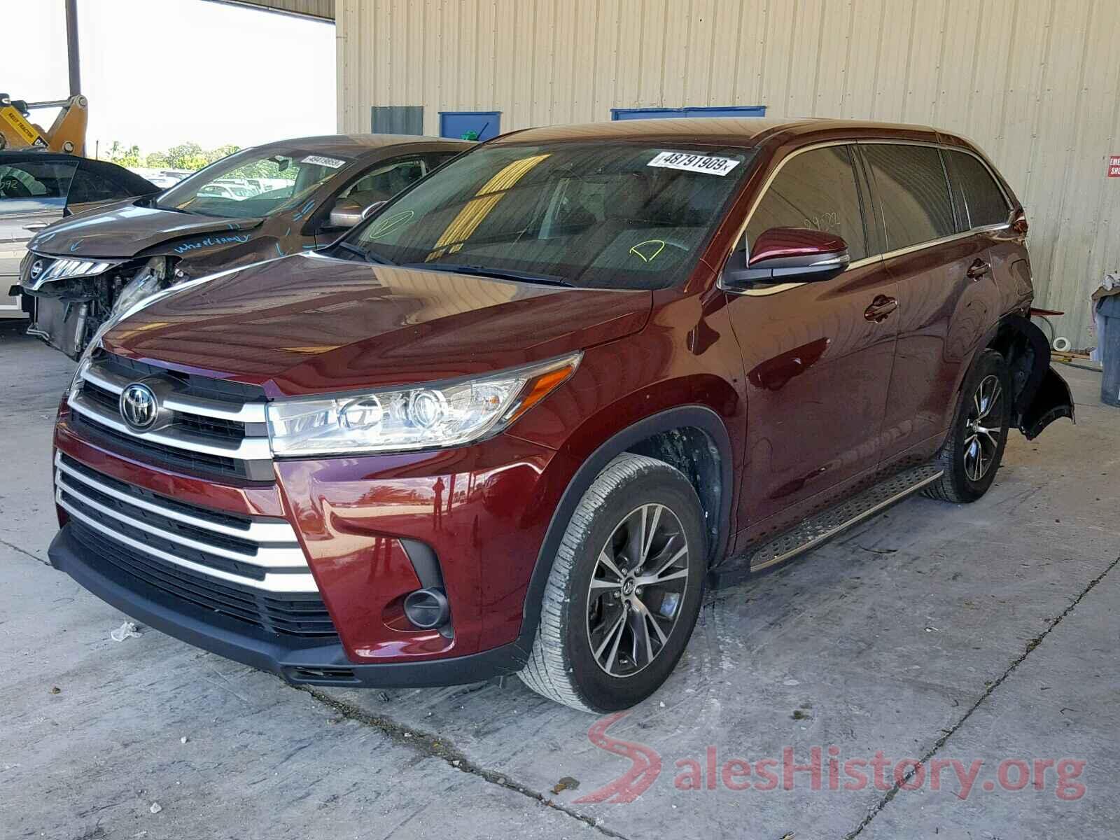 5TDZARFH3HS030463 2017 TOYOTA HIGHLANDER