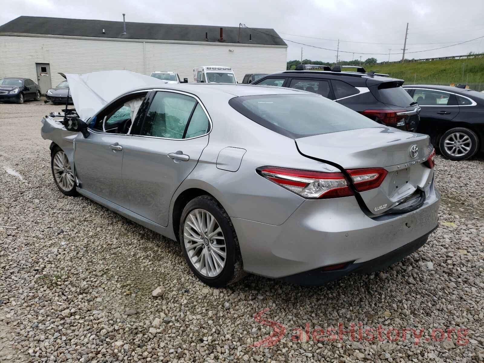 4T1B11HK2JU042953 2018 TOYOTA CAMRY