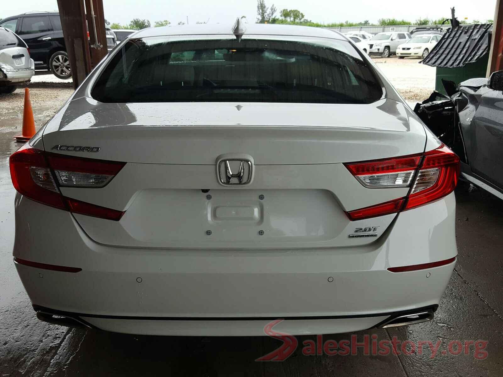 1HGCV2F99KA017586 2019 HONDA ACCORD