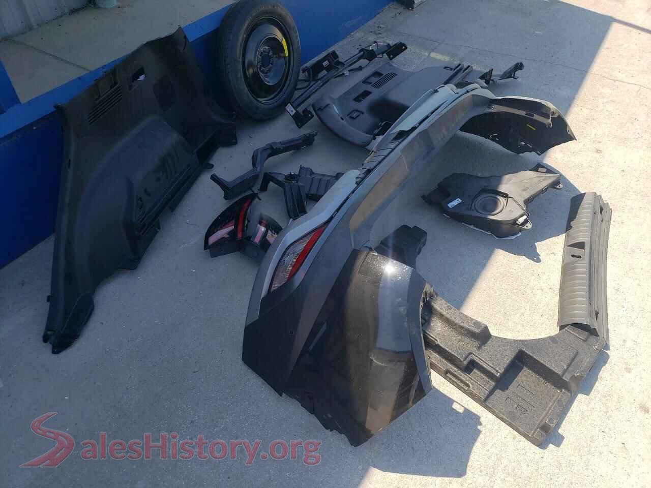 2026 HYUNDAI TUCSON VIN 5NMJECDE1TH618980, trunk area