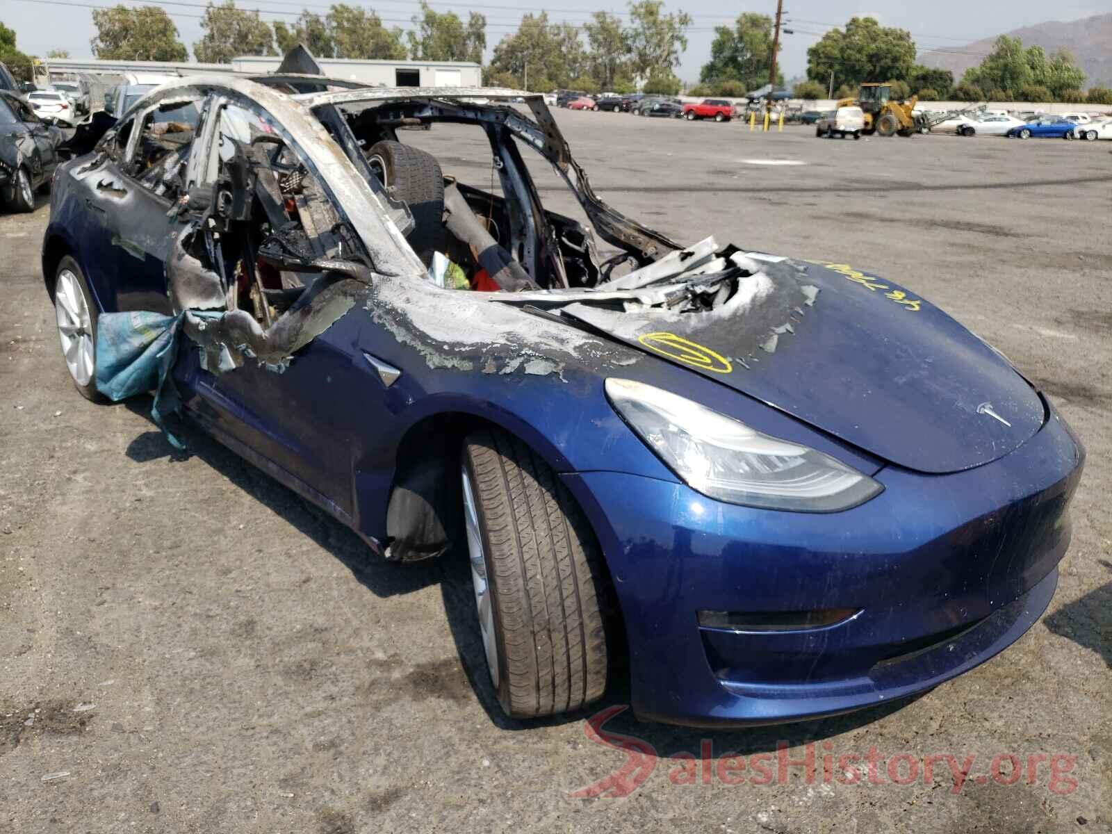 5YJ3E1EB2JF133831 2018 TESLA MODEL 3