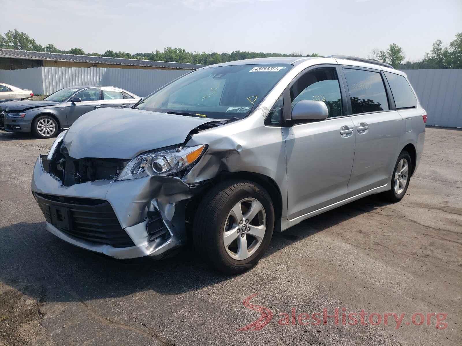 5TDKZ3DCXKS011818 2019 TOYOTA SIENNA