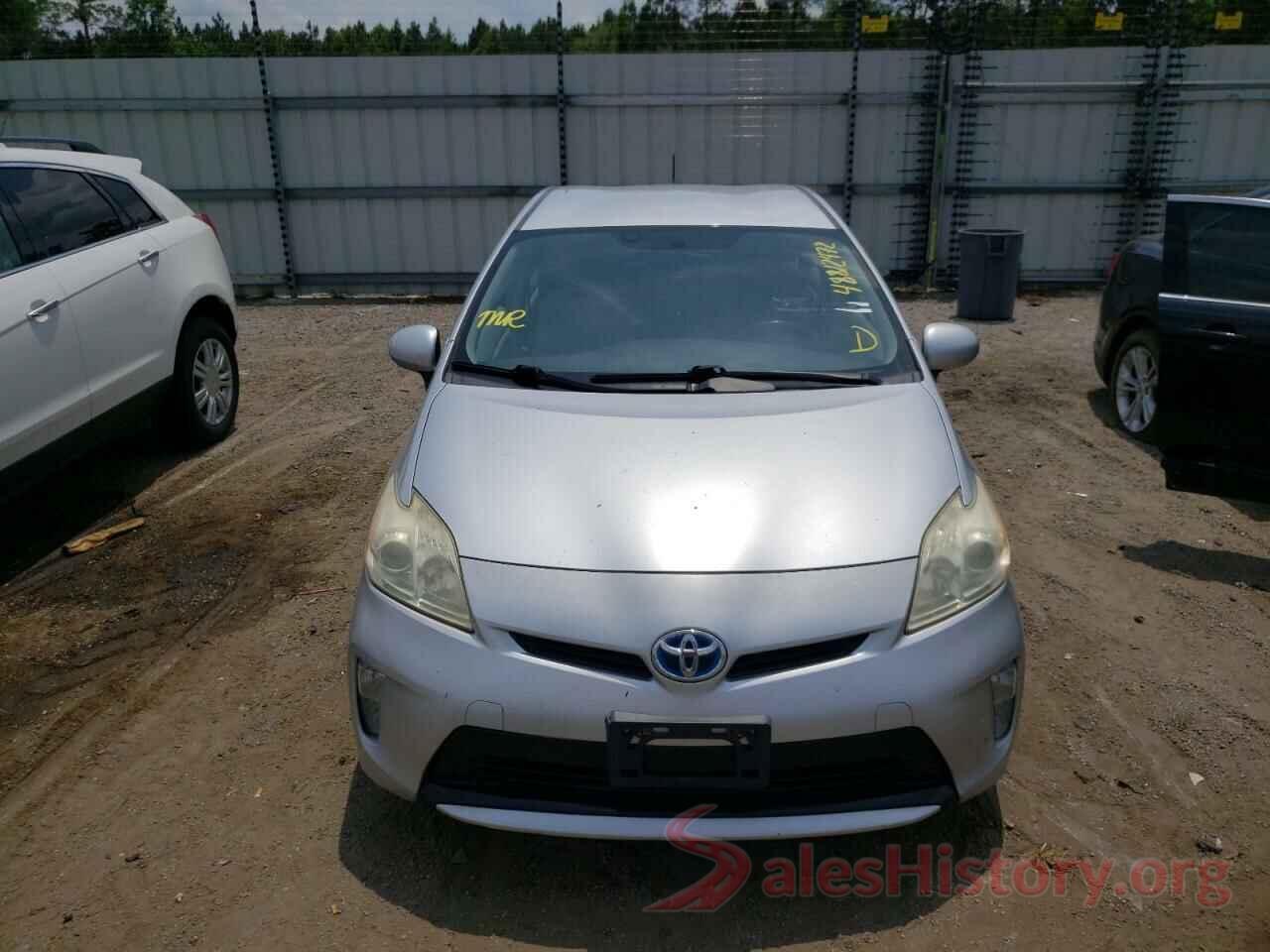 JTDKN3DU8D5673569 2013 TOYOTA PRIUS