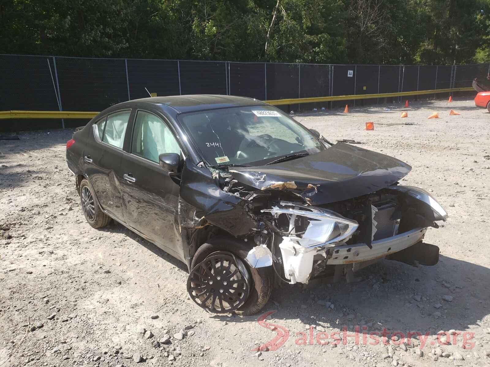 3N1CN7AP6JL876419 2018 NISSAN VERSA