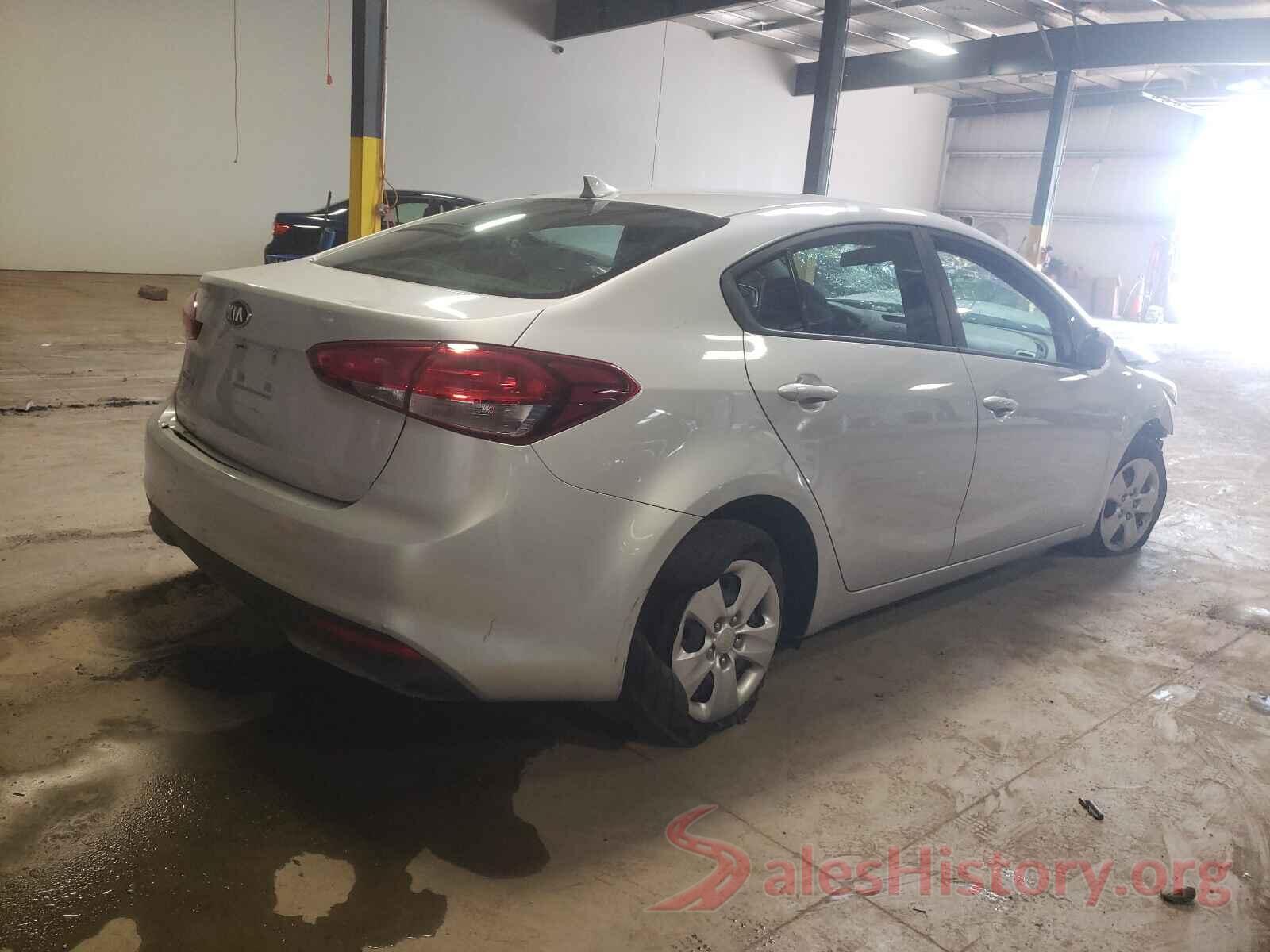 3KPFK4A78HE038182 2017 KIA FORTE