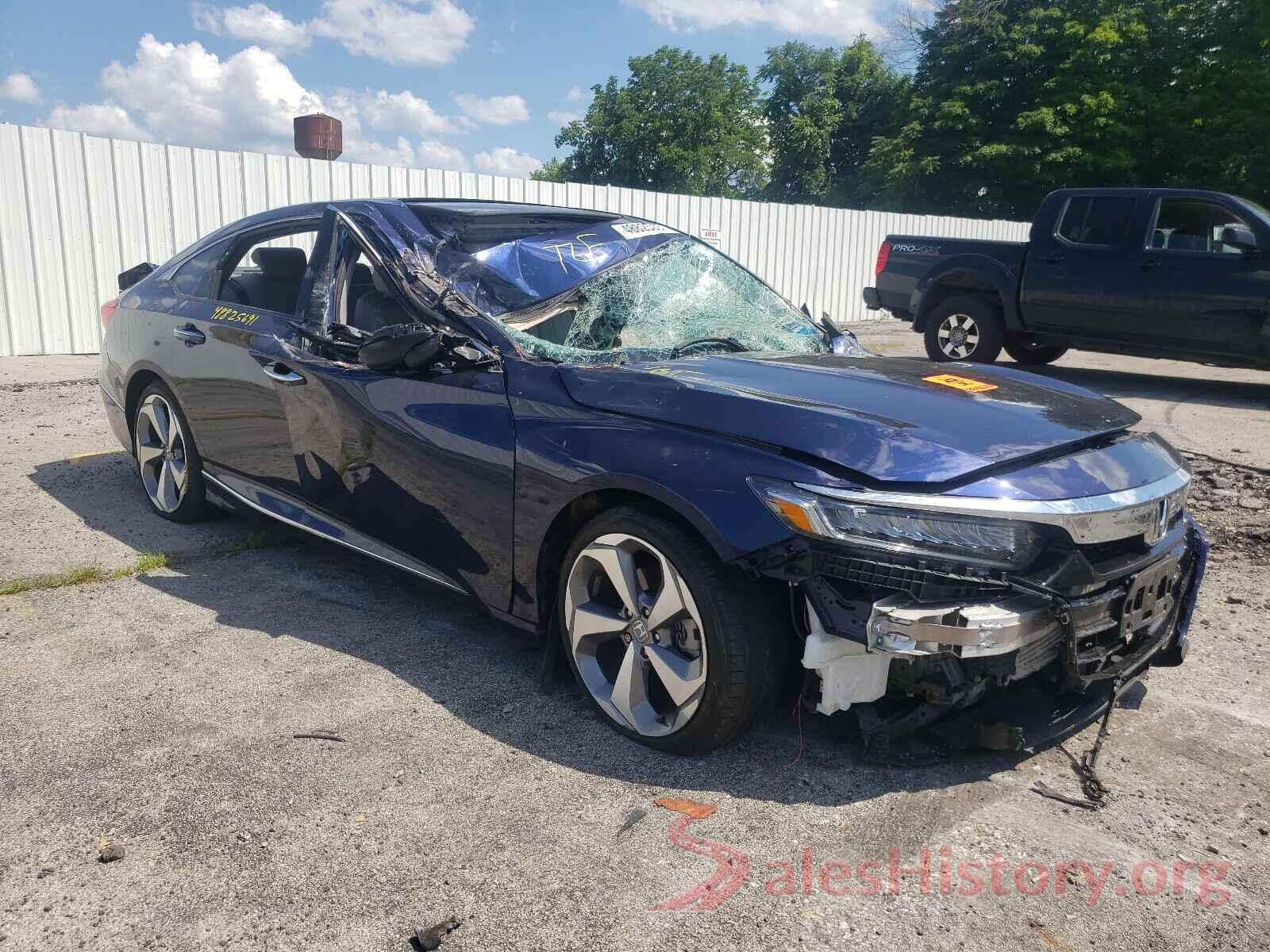 1HGCV2F96JA022338 2018 HONDA ACCORD