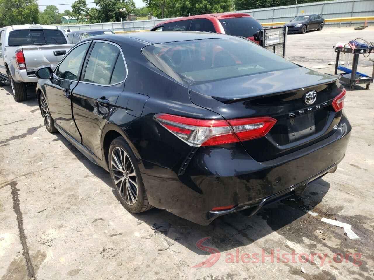 JTNB11HK7J3013437 2018 TOYOTA CAMRY