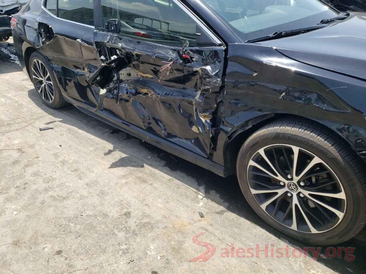 JTNB11HK7J3013437 2018 TOYOTA CAMRY