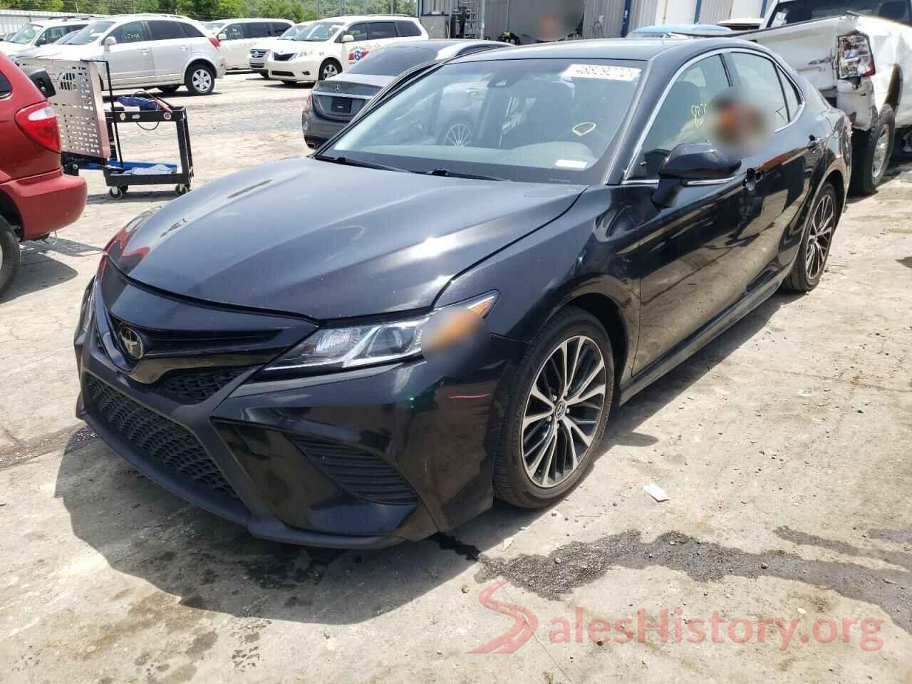 JTNB11HK7J3013437 2018 TOYOTA CAMRY